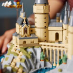 LEGO Harry Potter: Hogwarts Castle and Grounds (76419) - Image 5