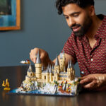 LEGO Harry Potter: Hogwarts Castle and Grounds (76419) - Image 9