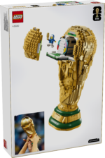 LEGO® Editions: FIFA World Cup™ Official Trophy (43020) - Image 7